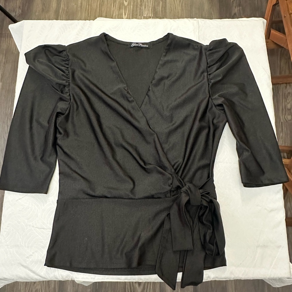 Gray Puff Sleeve Wrap Blouse with Tie Front